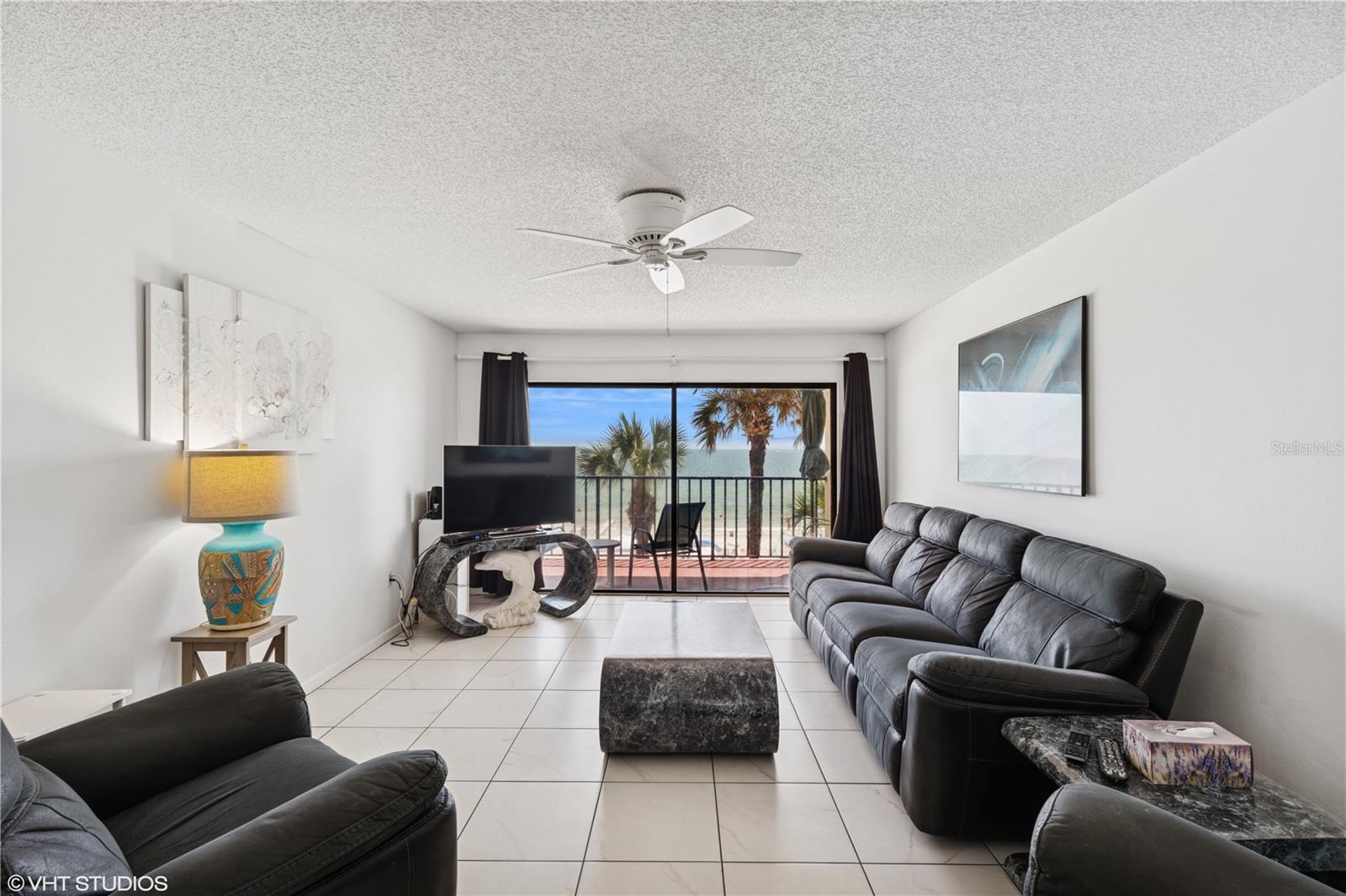 Image 6 of 27 For 14710 Gulf Boulevard 204