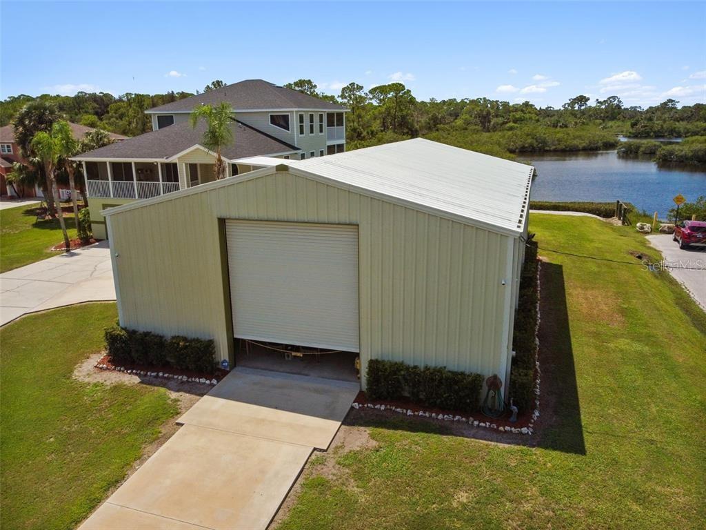 Image 3 of 75 For 7638 Deedra Circle