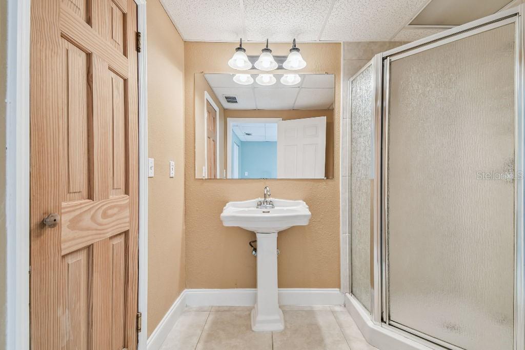 Image 66 of 75 For 7638 Deedra Circle