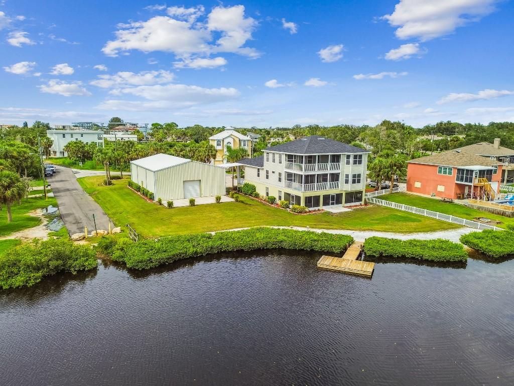 Image 8 of 75 For 7638 Deedra Circle