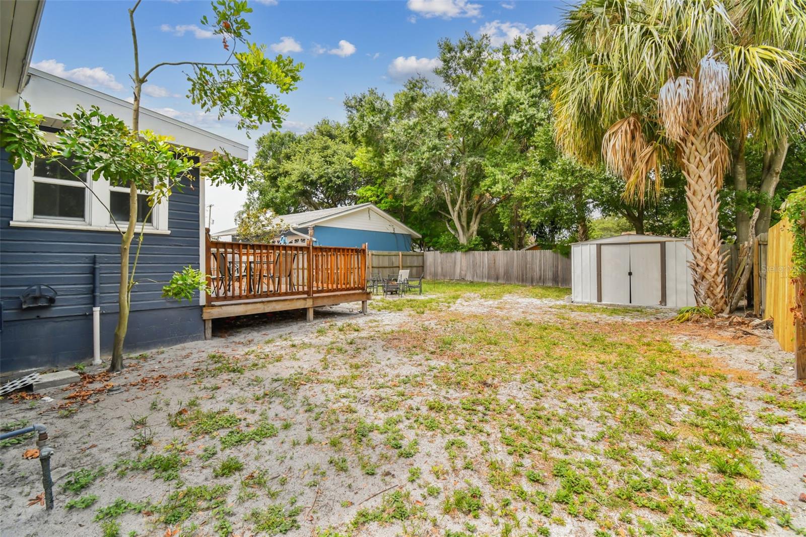 Image 12 of 66 For 308 Gomez Avenue
