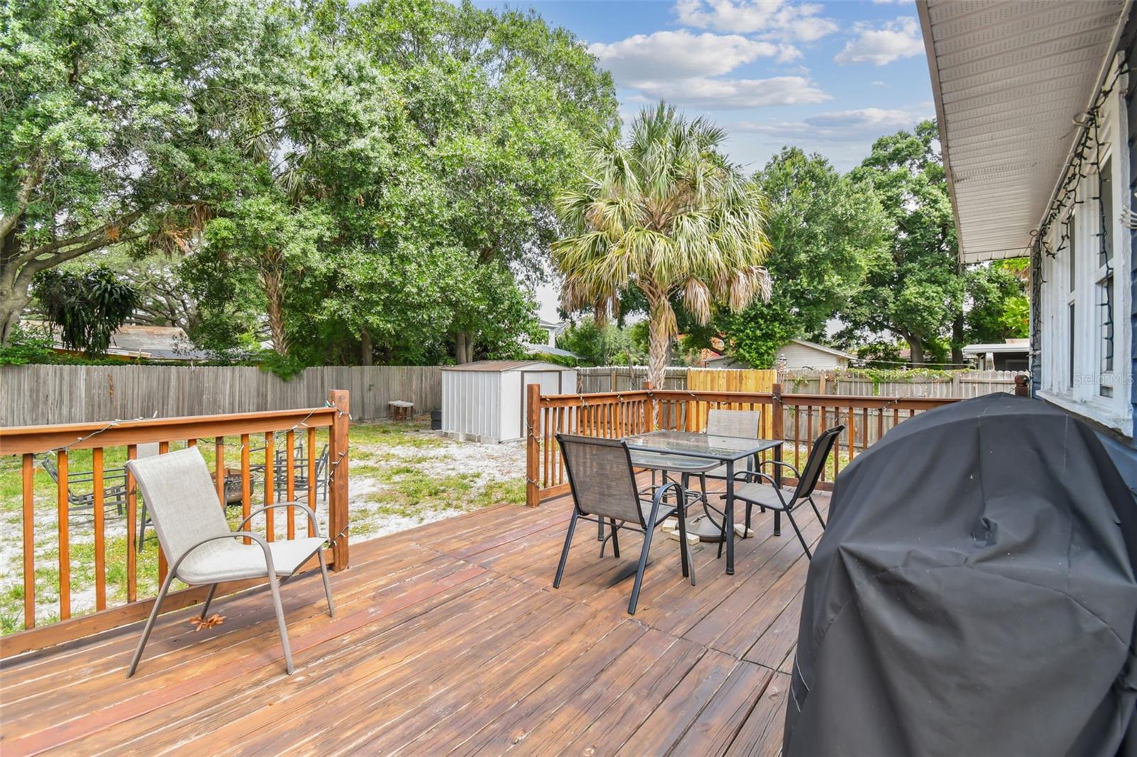 Image 18 of 66 For 308 Gomez Avenue