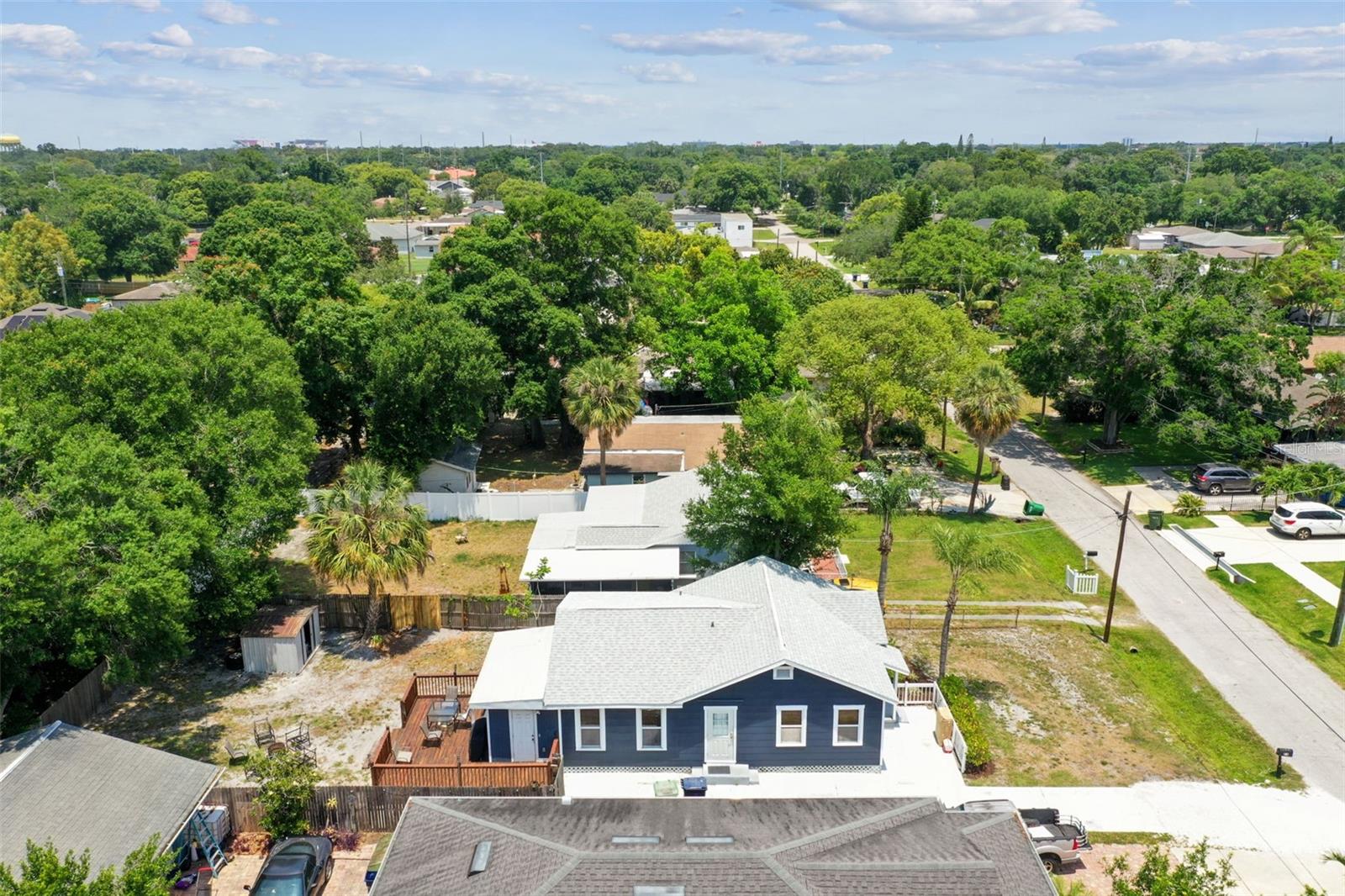 Image 34 of 66 For 308 Gomez Avenue