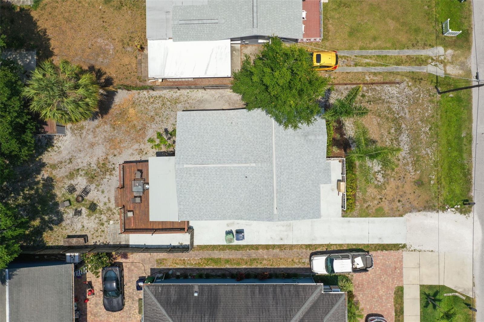 Image 35 of 66 For 308 Gomez Avenue