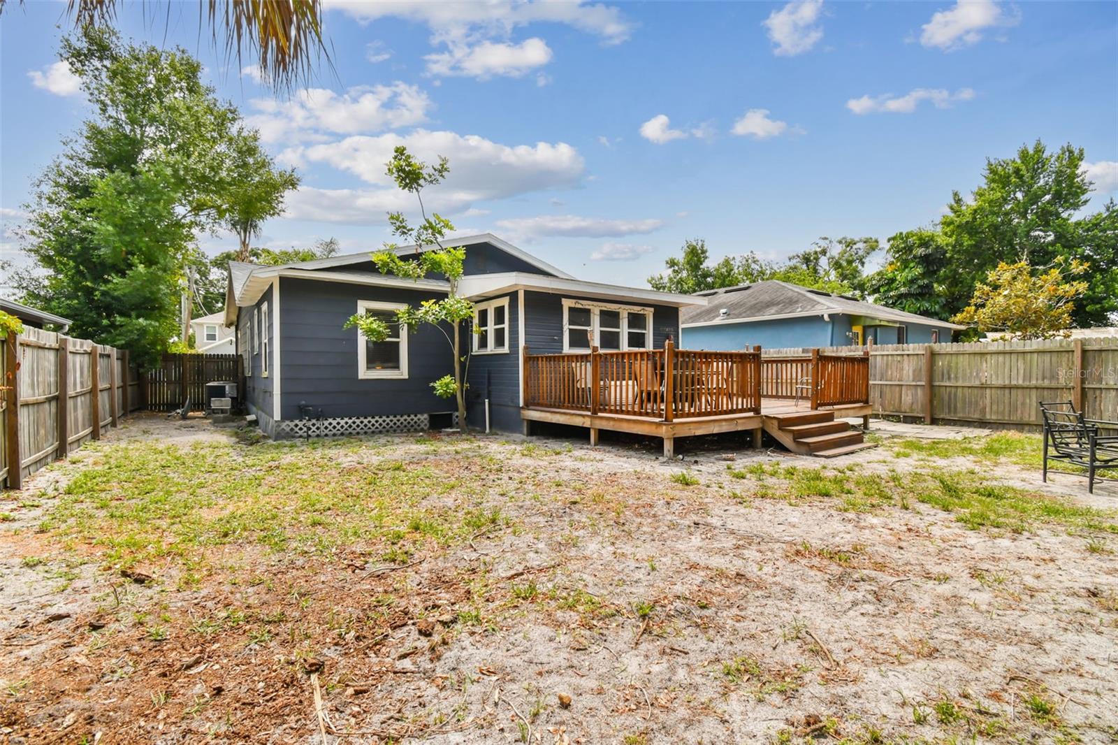 Image 9 of 66 For 308 Gomez Avenue