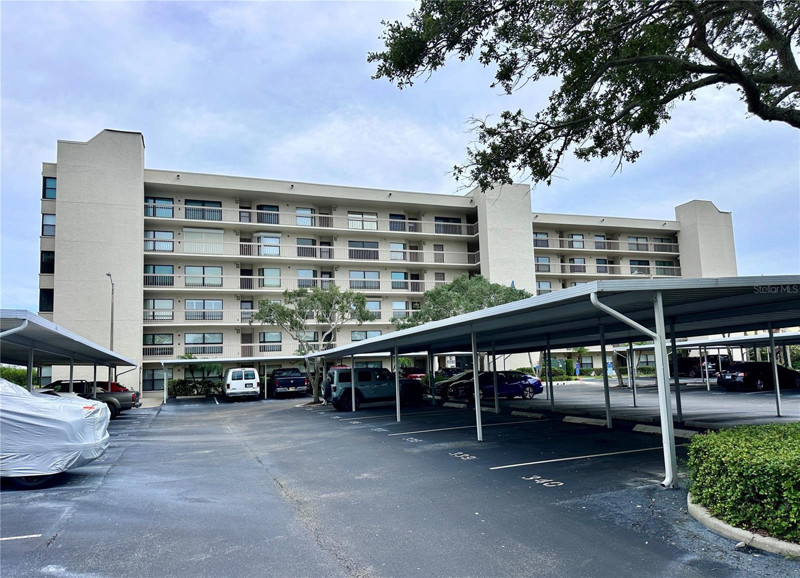 Details for 1332 Pasadena Avenue S 102, ST PETERSBURG, FL 33707