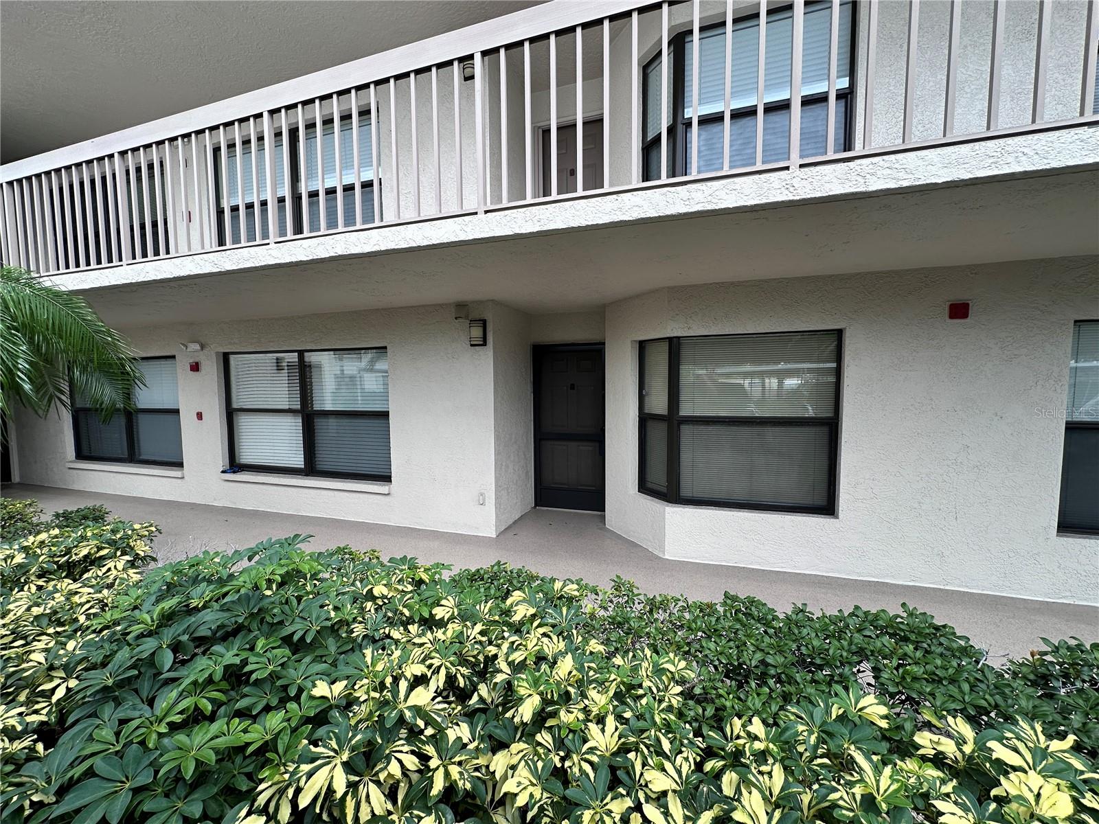 Image 2 of 36 For 1332 Pasadena Avenue S 102