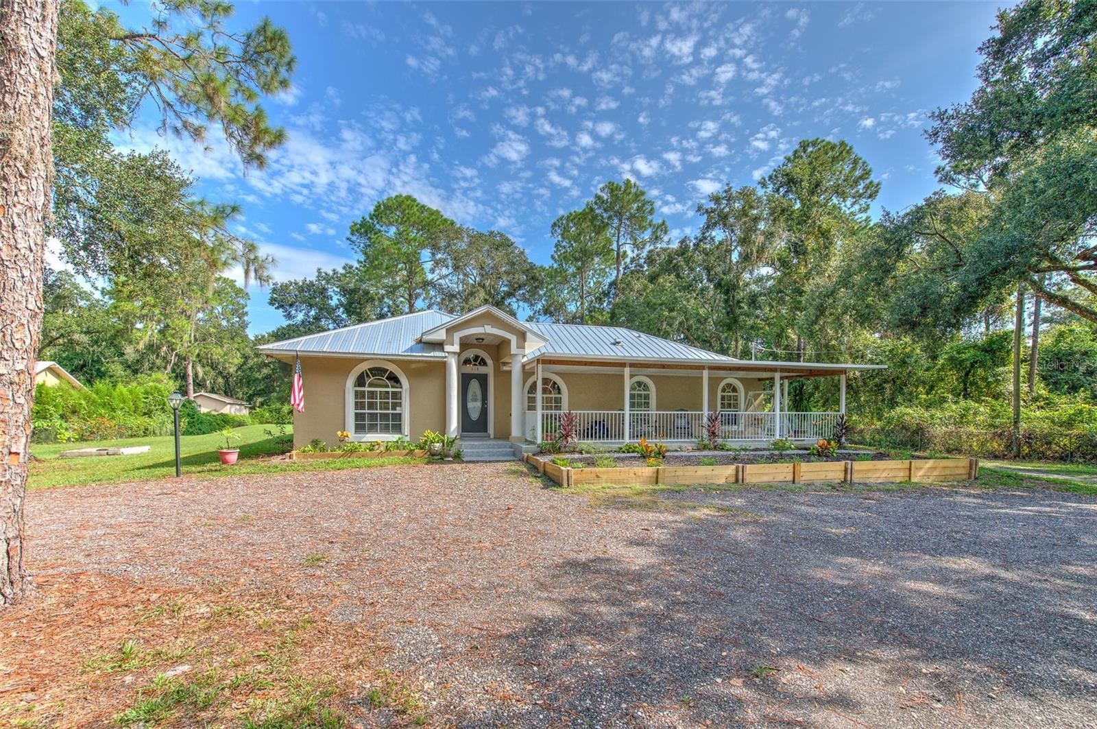 Details for 118 E Hunter Rd, PLANT CITY, FL 33565