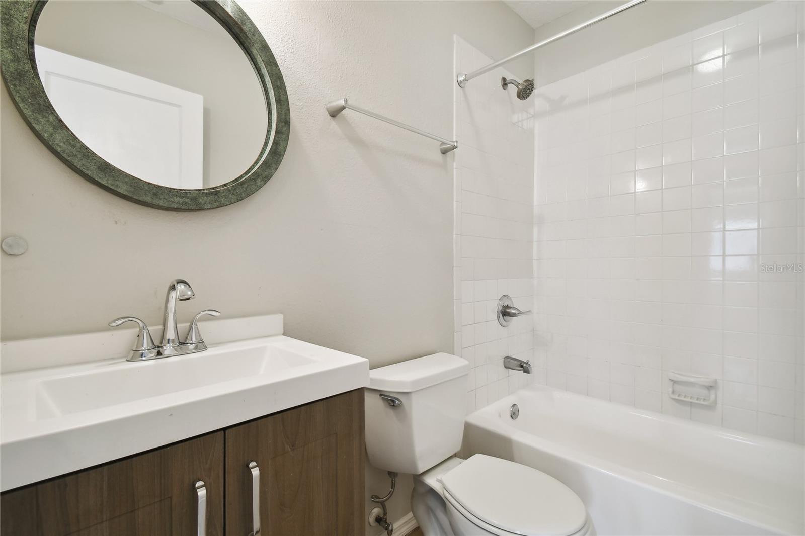 Image 10 of 40 For 308 Gomez Avenue