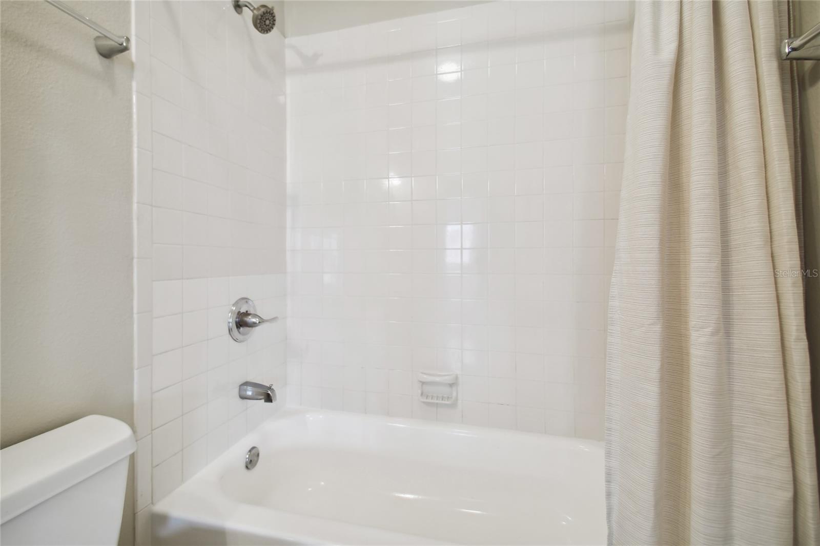 Image 11 of 40 For 308 Gomez Avenue