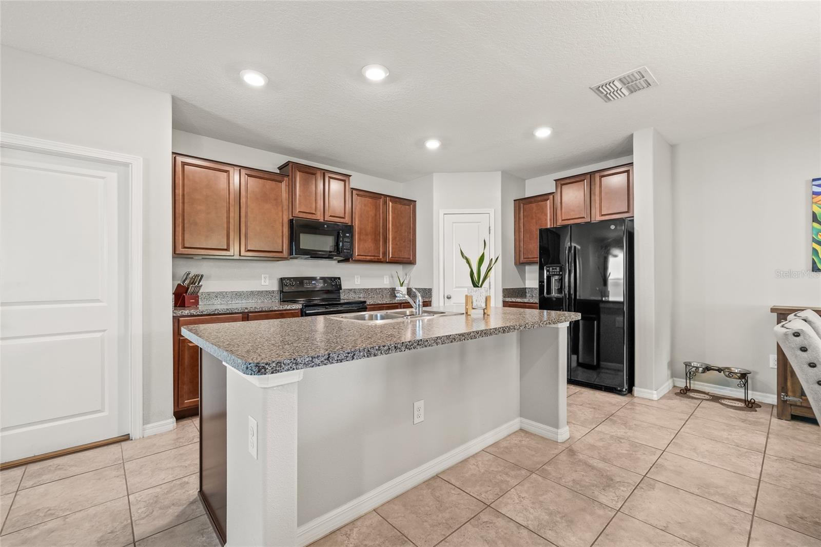 Image 12 of 42 For 5017 Golden Fig Lane