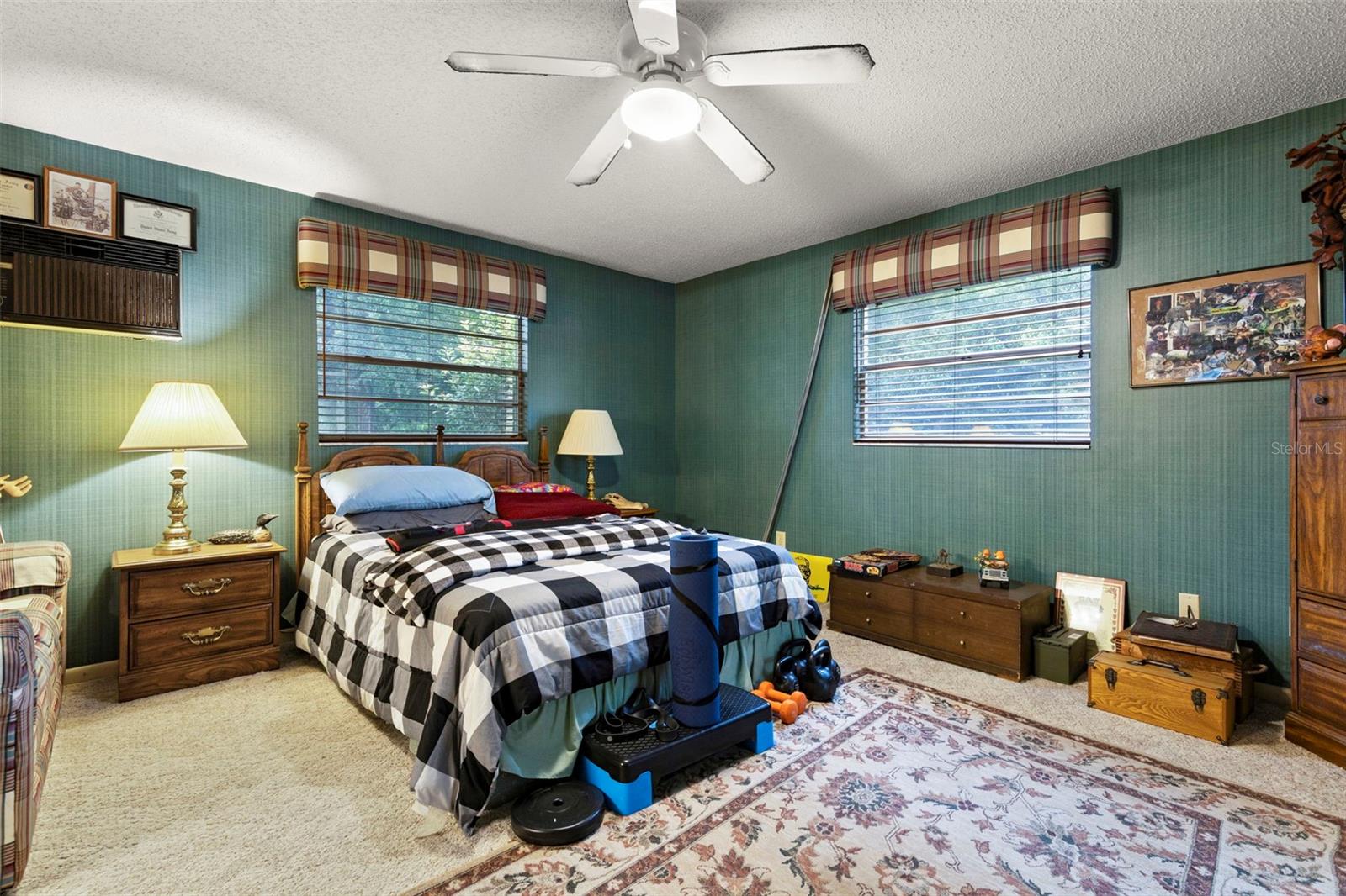 Image 21 of 25 For 11918 Orangewood Drive