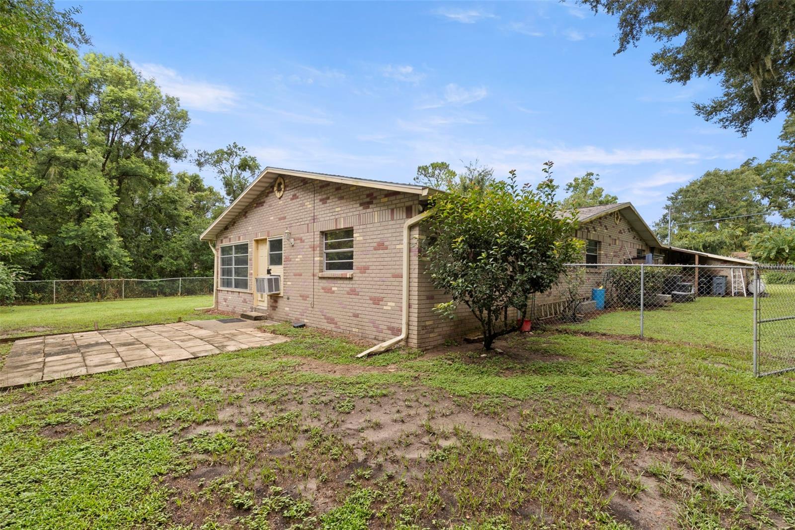 Image 23 of 25 For 11918 Orangewood Drive