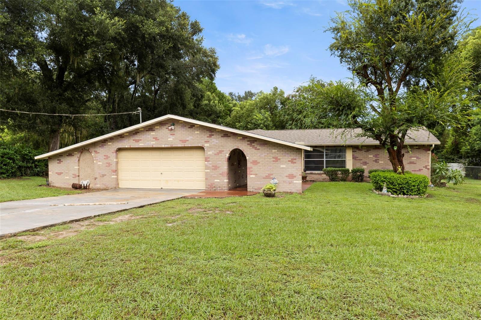 Image 3 of 25 For 11918 Orangewood Drive