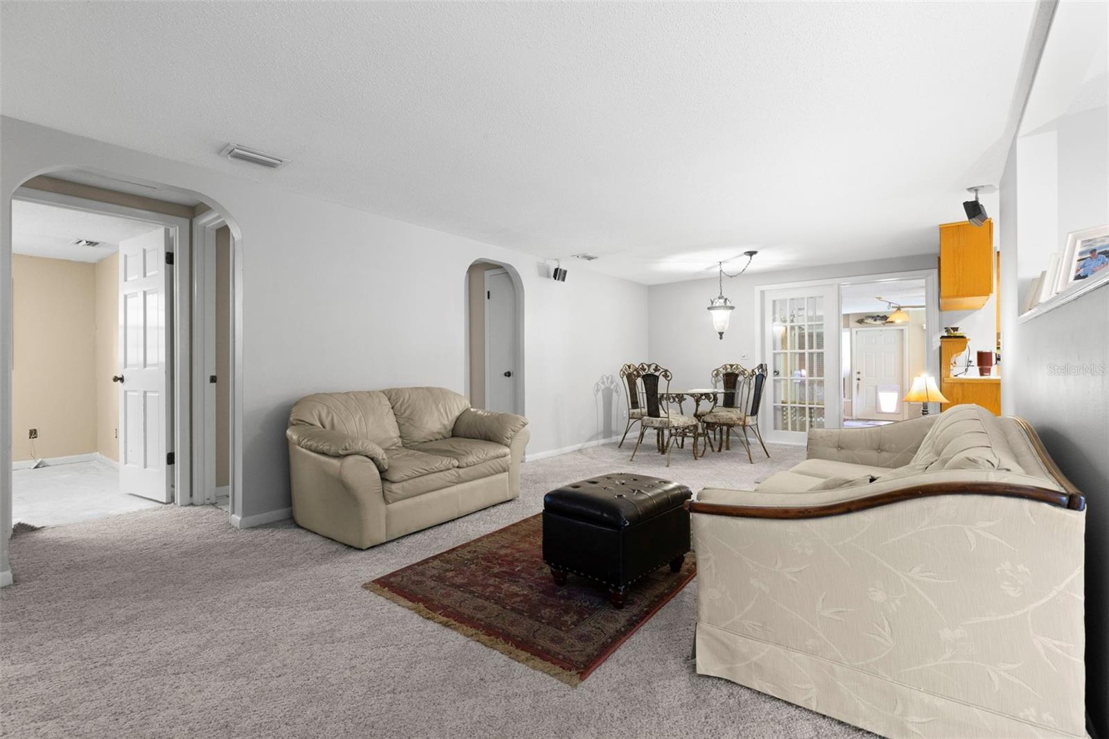 Image 4 of 25 For 11918 Orangewood Drive