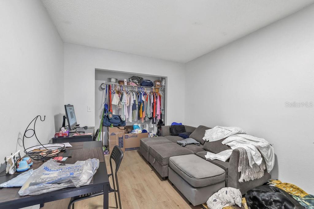 Image 27 of 51 For 4308 Woodlark Drive