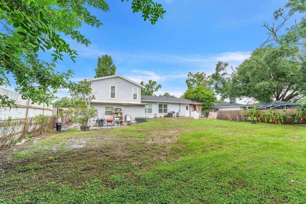 Image 37 of 51 For 4308 Woodlark Drive