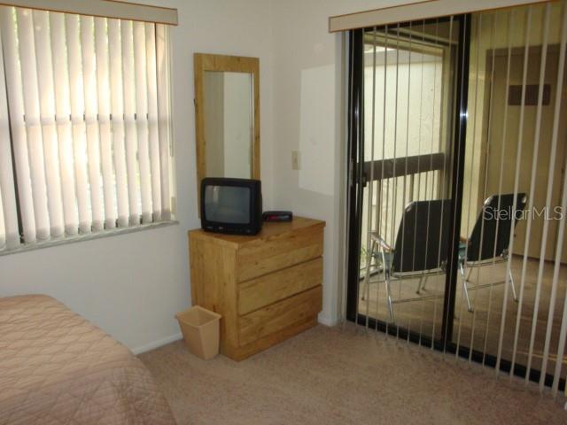 Image 3 of 25 For 312 Woodlake Wynde  312