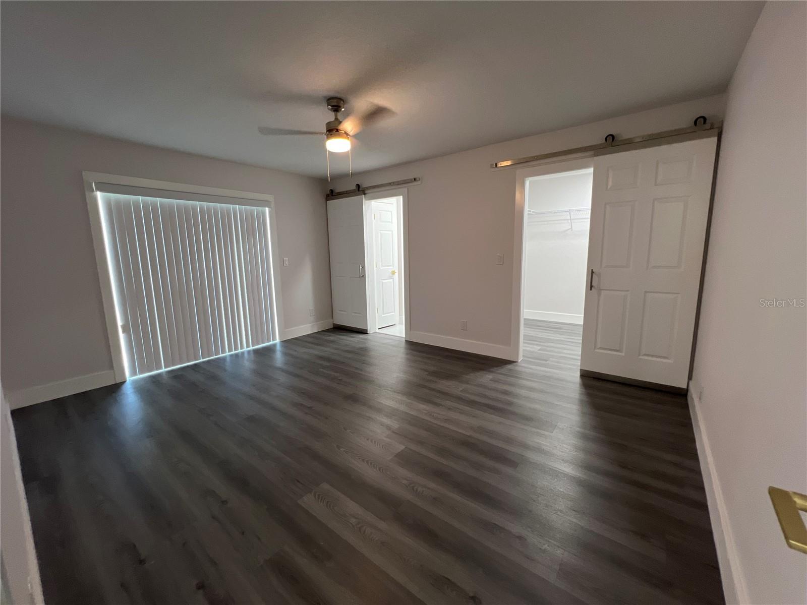 Image 24 of 65 For 2811 Auburn Avenue W