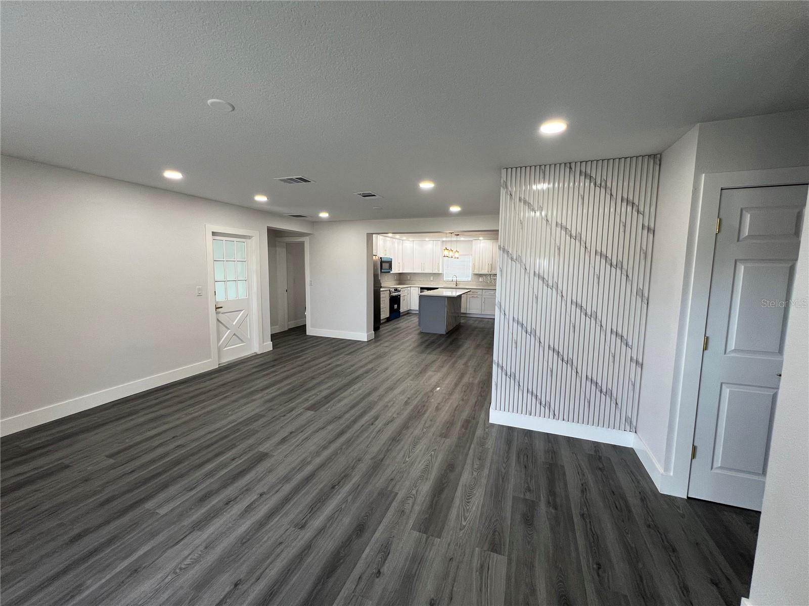 Image 49 of 65 For 2811 Auburn Avenue W