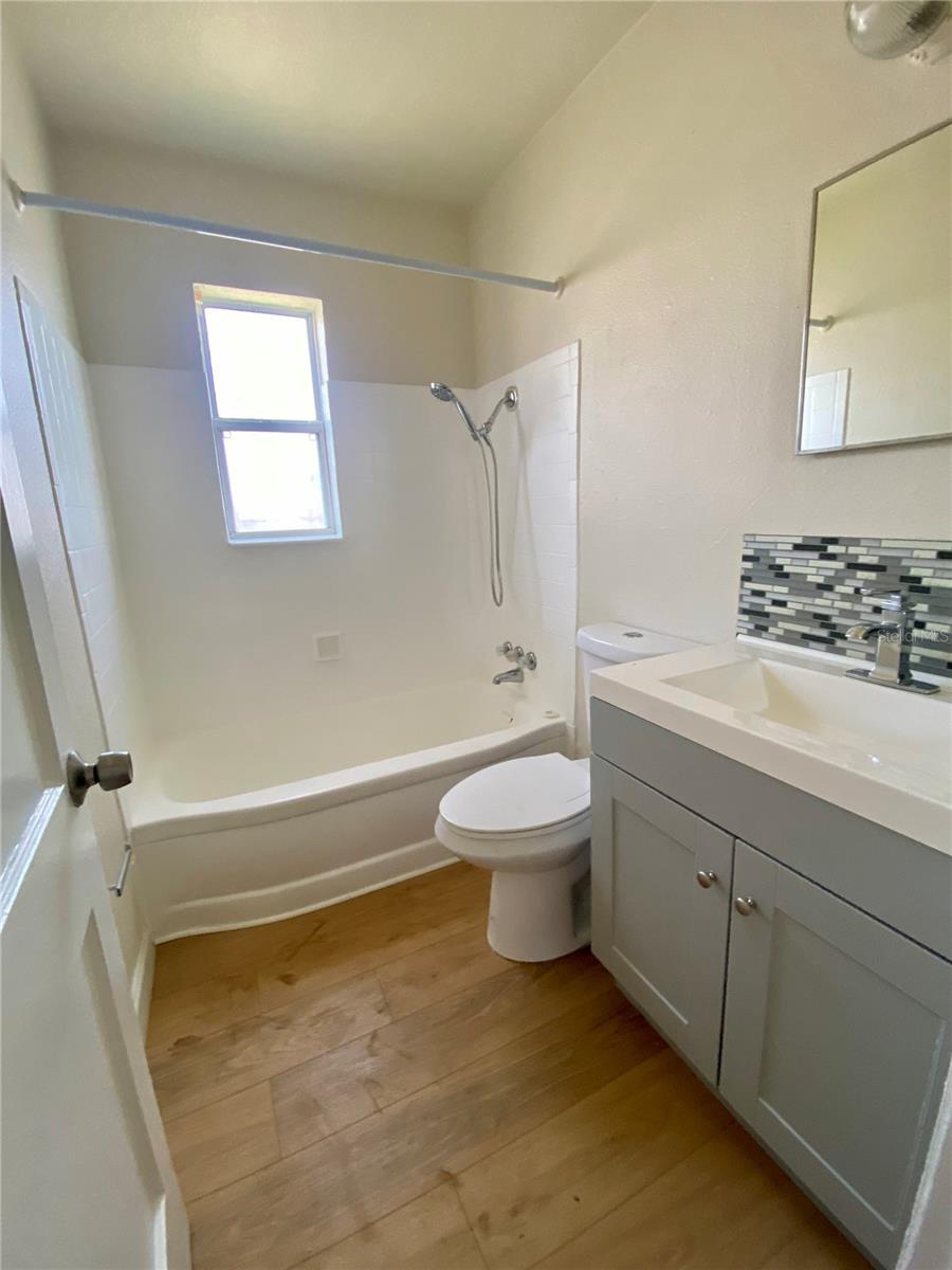 Image 8 of 8 For 3722 28th Street N B