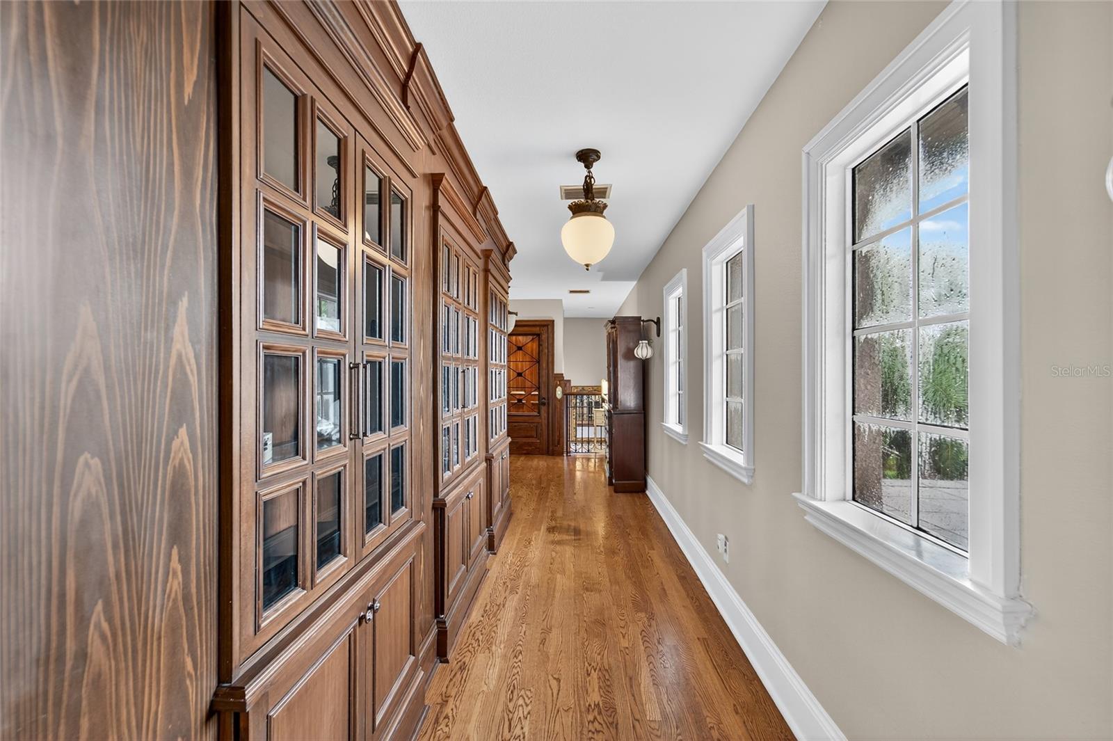 Image 40 of 58 For 301 Caspian Street