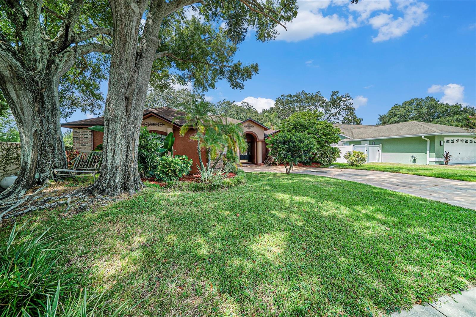 Image 33 of 54 For 16502 Cayman Drive
