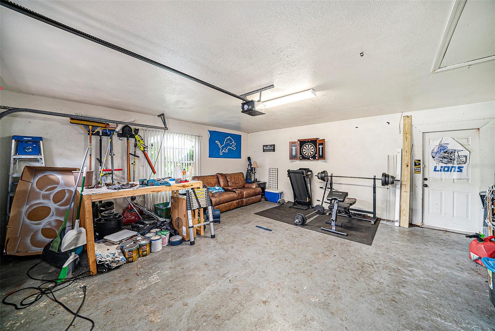 Image 39 of 54 For 16502 Cayman Drive
