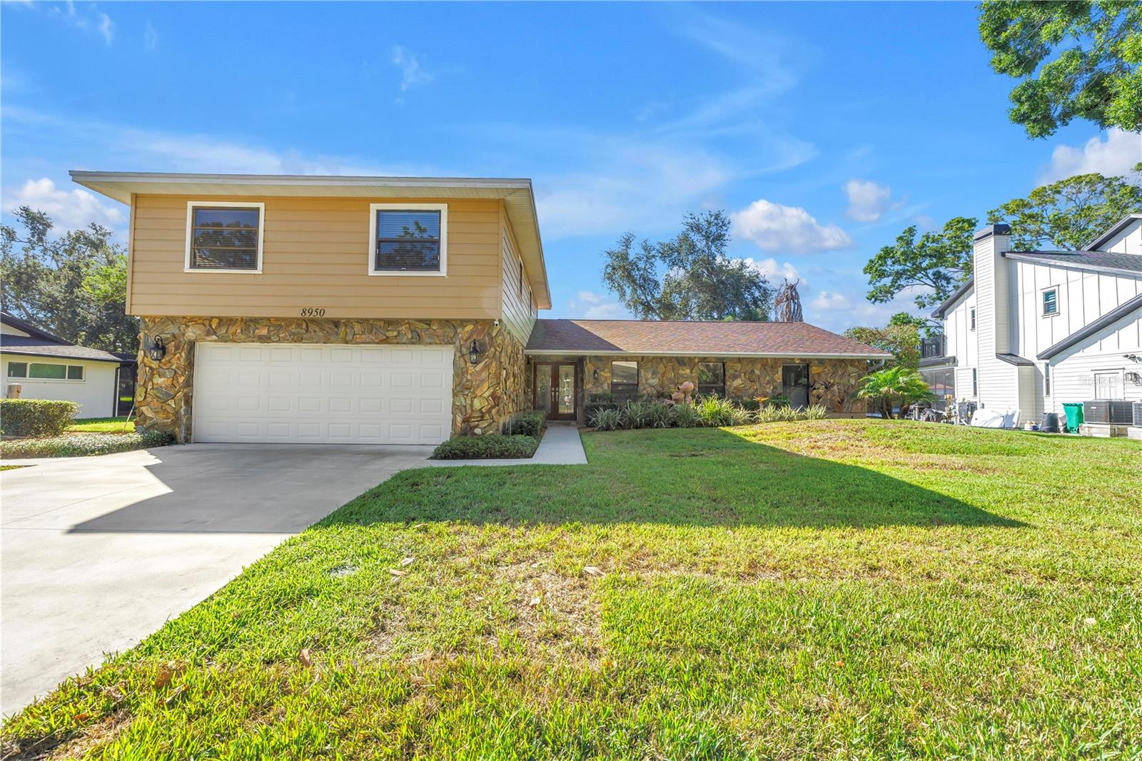 Image 2 of 52 For 8950 Baywood Park Drive