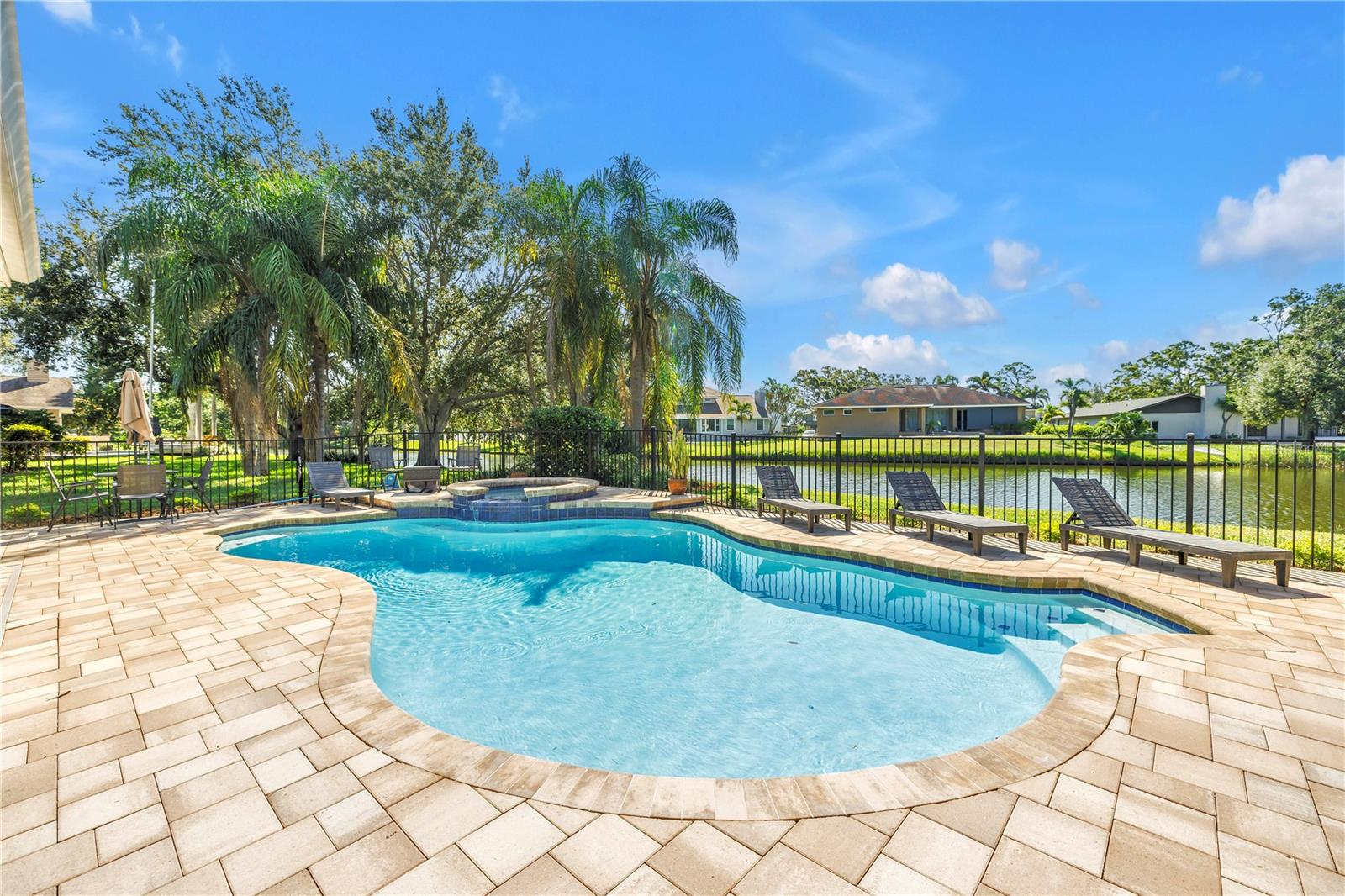 Image 3 of 52 For 8950 Baywood Park Drive