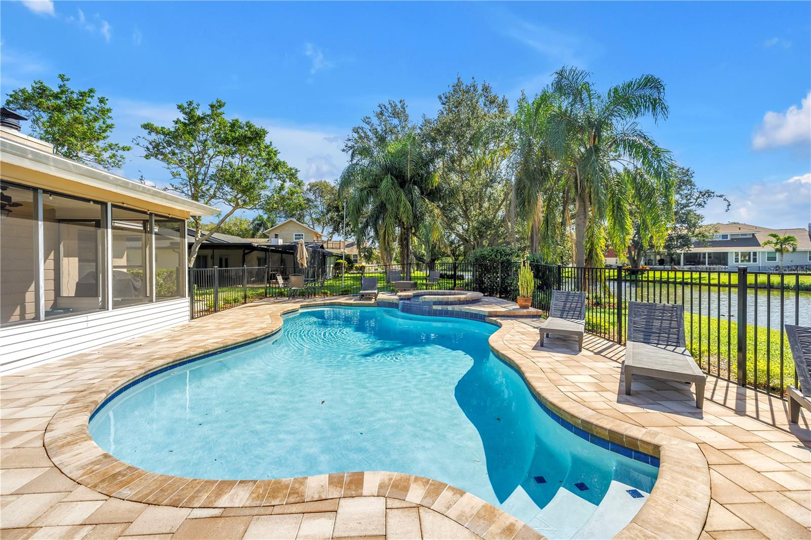 Image 41 of 52 For 8950 Baywood Park Drive