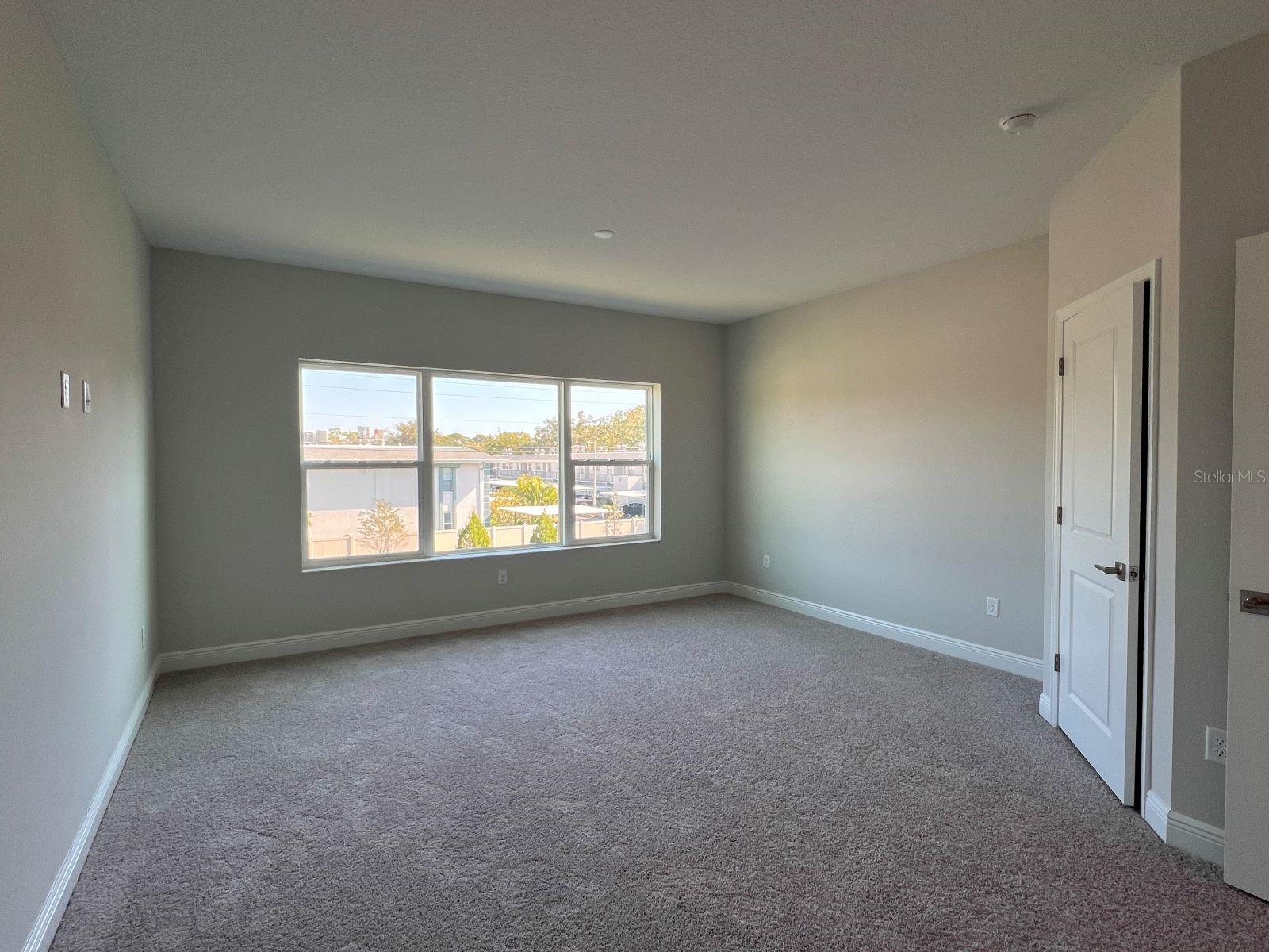 Image 20 of 24 For 7781 93rd Street N