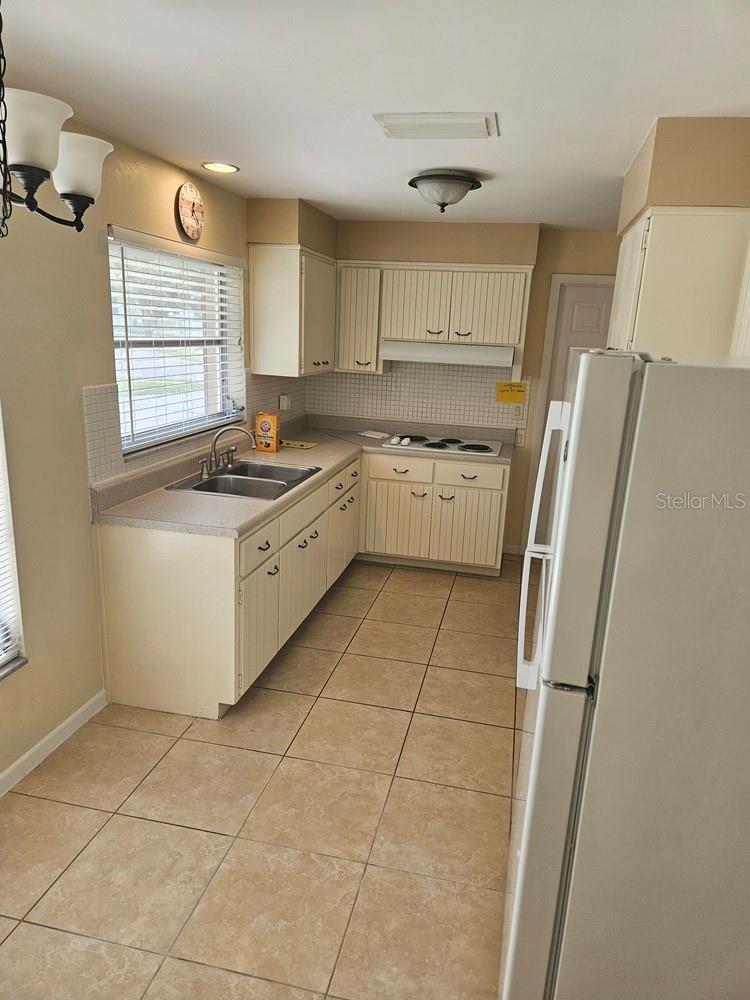 Image 7 of 10 For 786 Colony Lane
