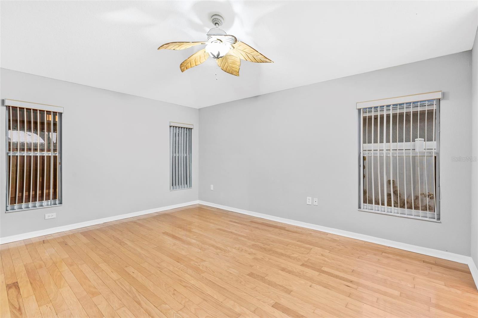 Listing photo id 8 for 15316 Lake Bella Vista Drive