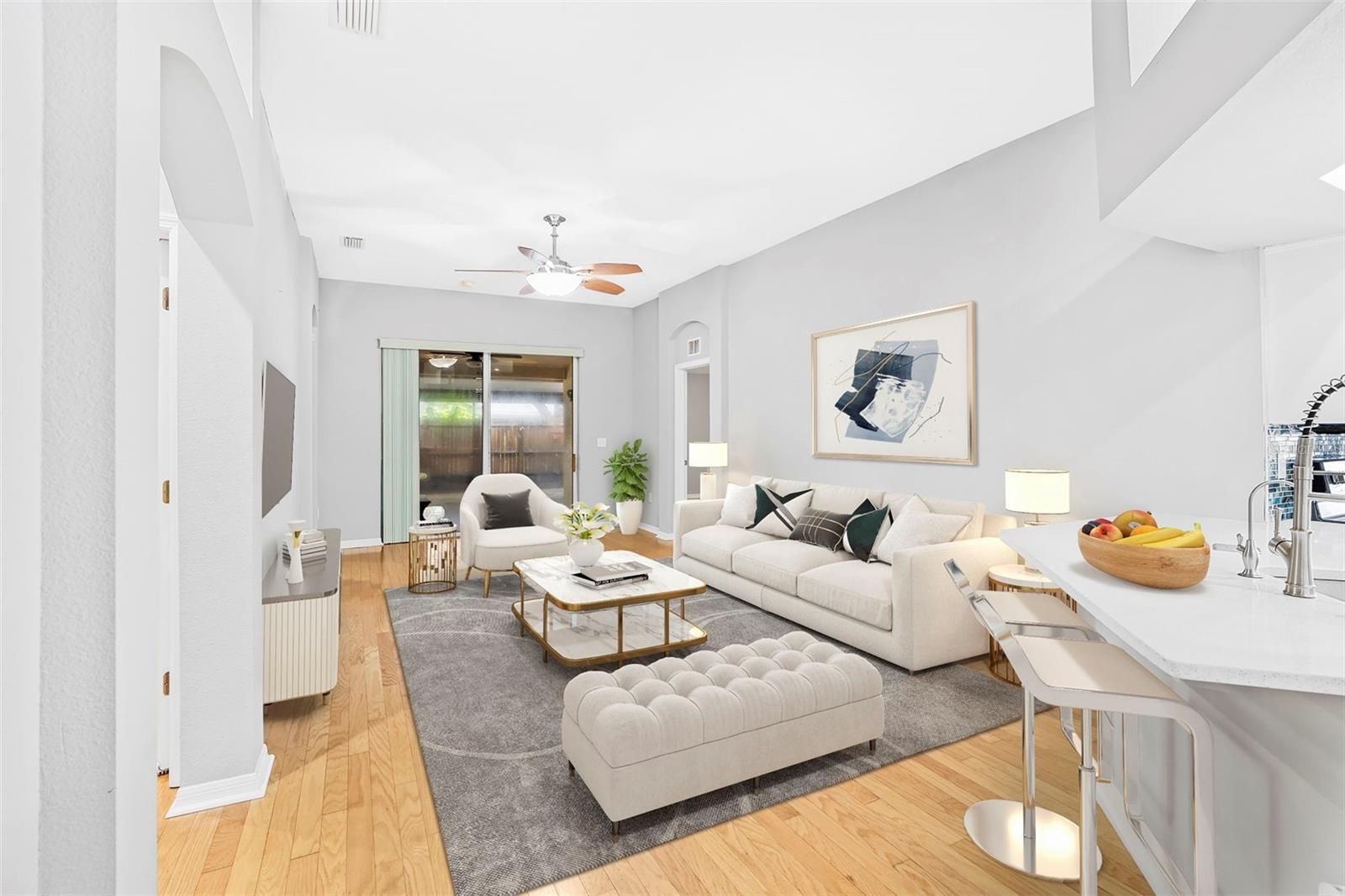 Listing photo id 10 for 15316 Lake Bella Vista Drive