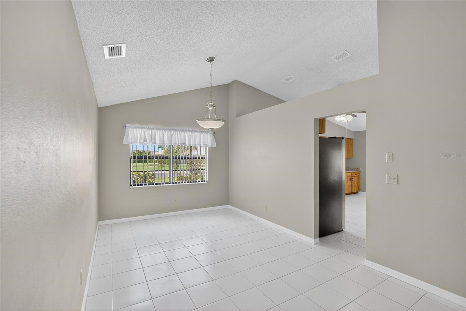 Image 10 of 35 For 1831 Wolf Laurel Drive