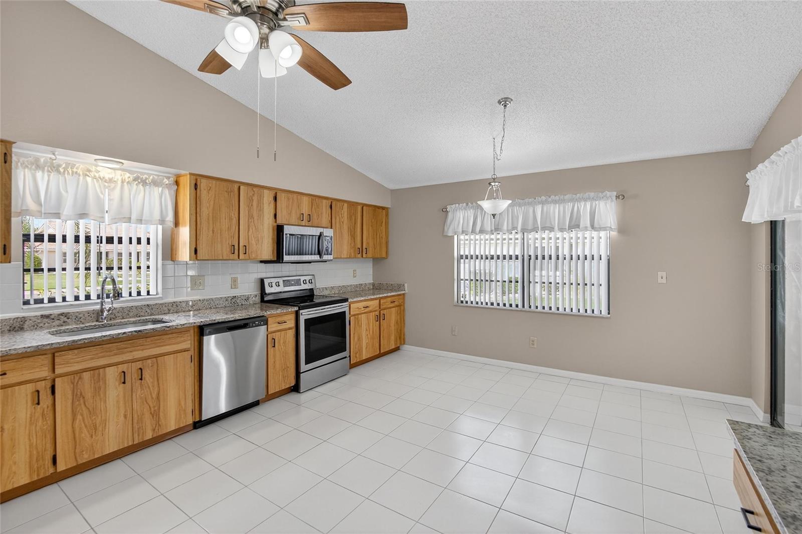 Image 13 of 35 For 1831 Wolf Laurel Drive