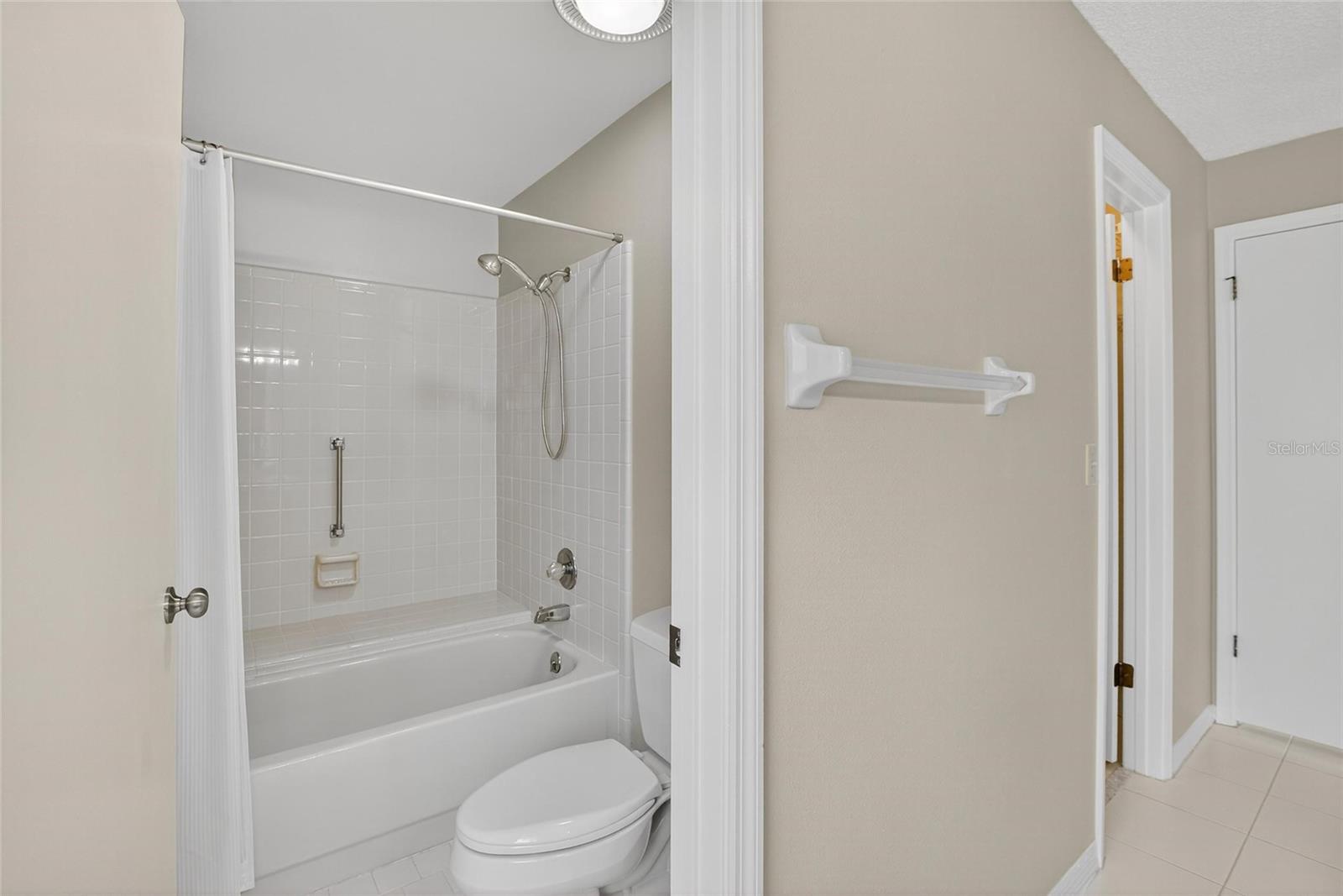 Image 21 of 35 For 1831 Wolf Laurel Drive