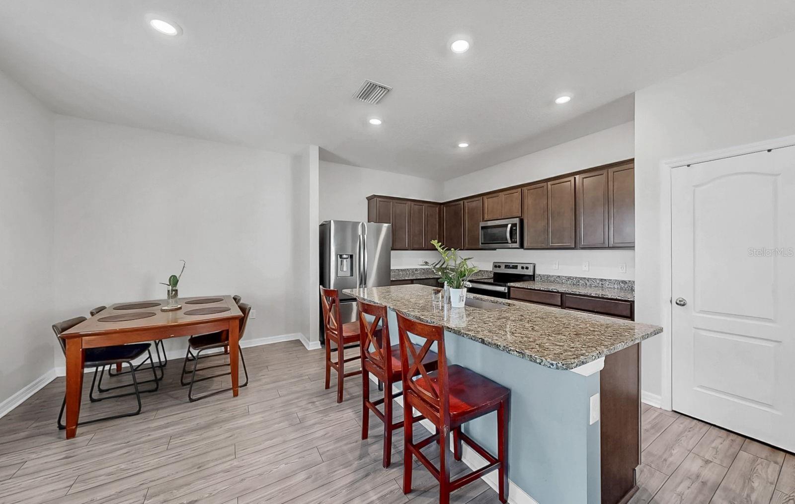 Image 10 of 33 For 5453 Fez Court