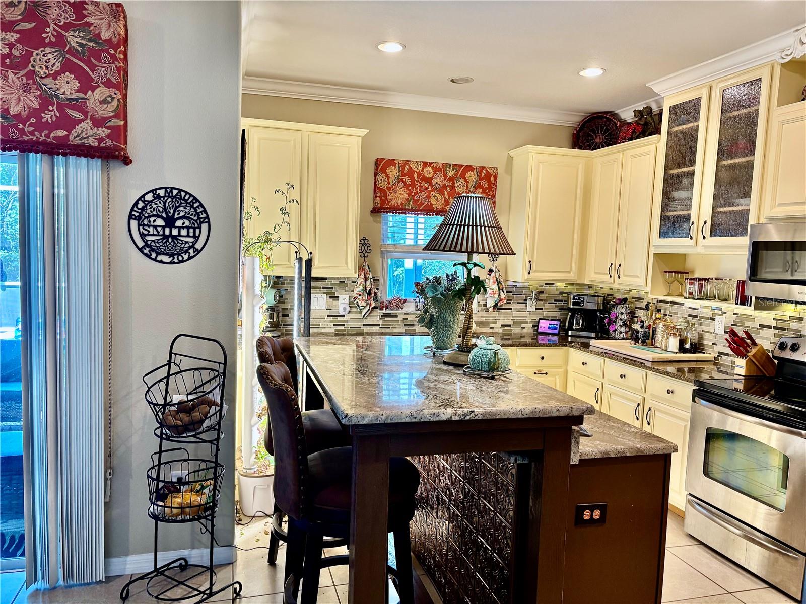 Image 24 of 32 For 13040 Avalon Crest Court