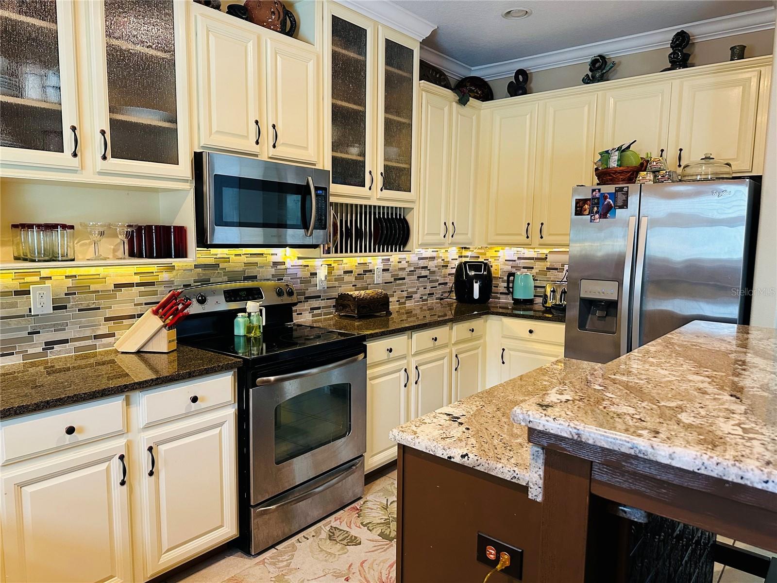 Image 26 of 32 For 13040 Avalon Crest Court