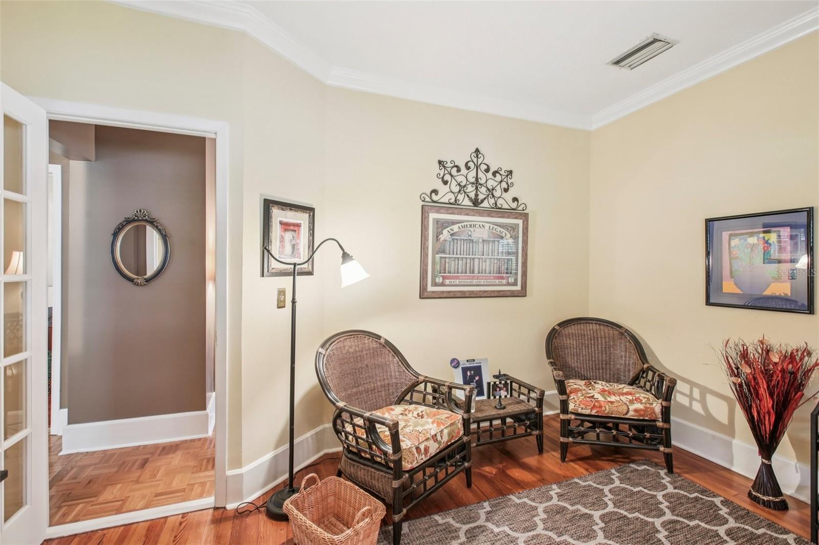 Image 35 of 67 For 501 32nd Avenue N