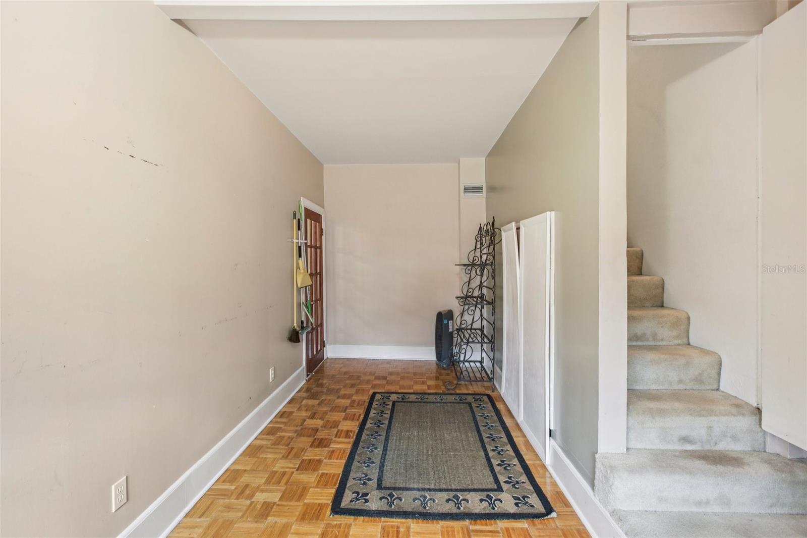Image 38 of 67 For 501 32nd Avenue N