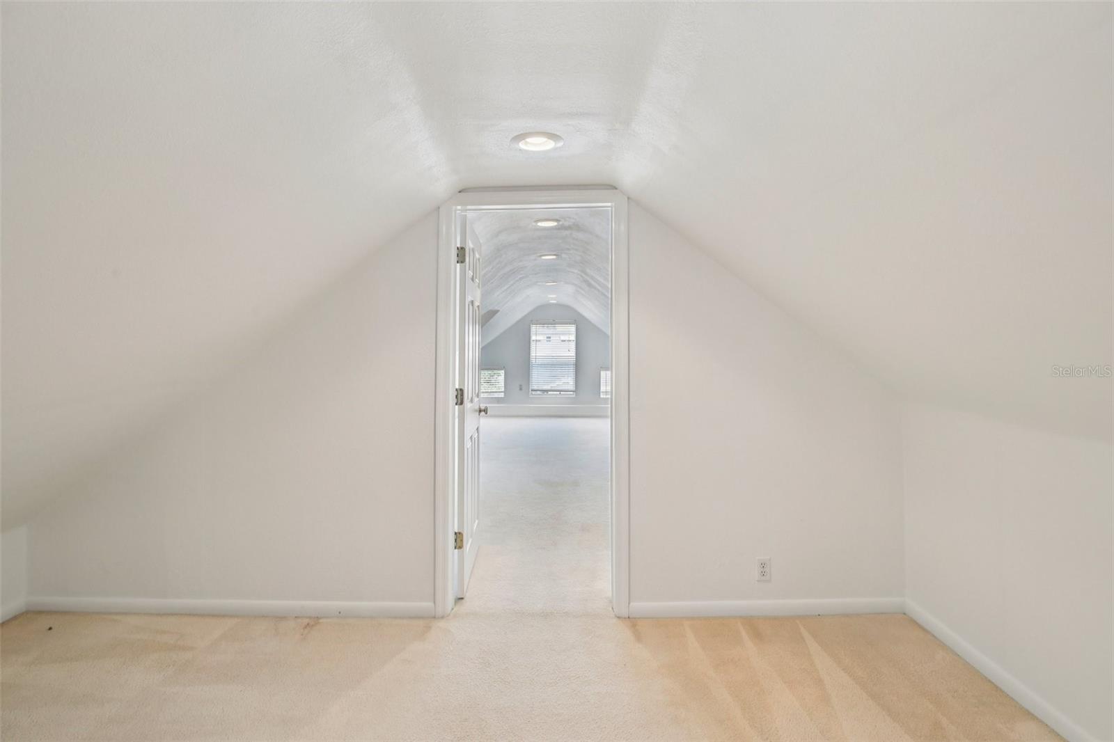Image 41 of 67 For 501 32nd Avenue N