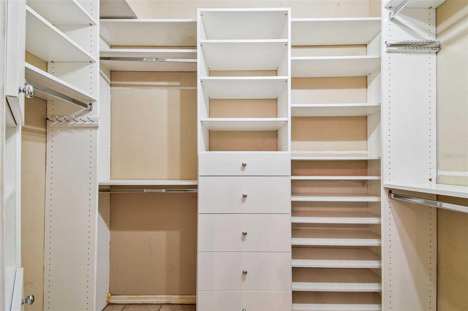 Image 18 of 30 For 12228 Shearwater Drive
