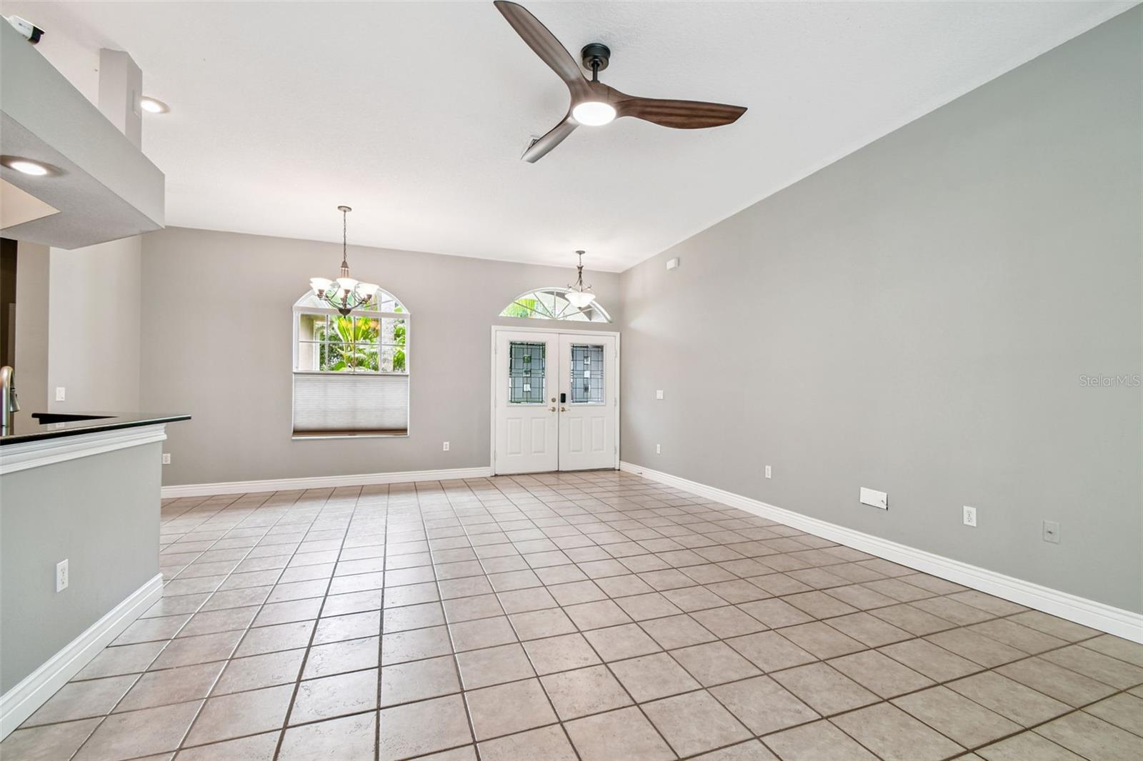 Image 4 of 30 For 12228 Shearwater Drive