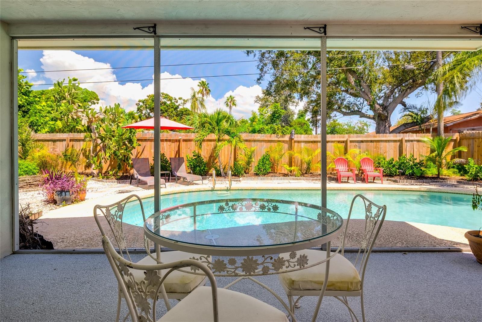 Image 34 of 50 For 10221 Bay Hills Drive