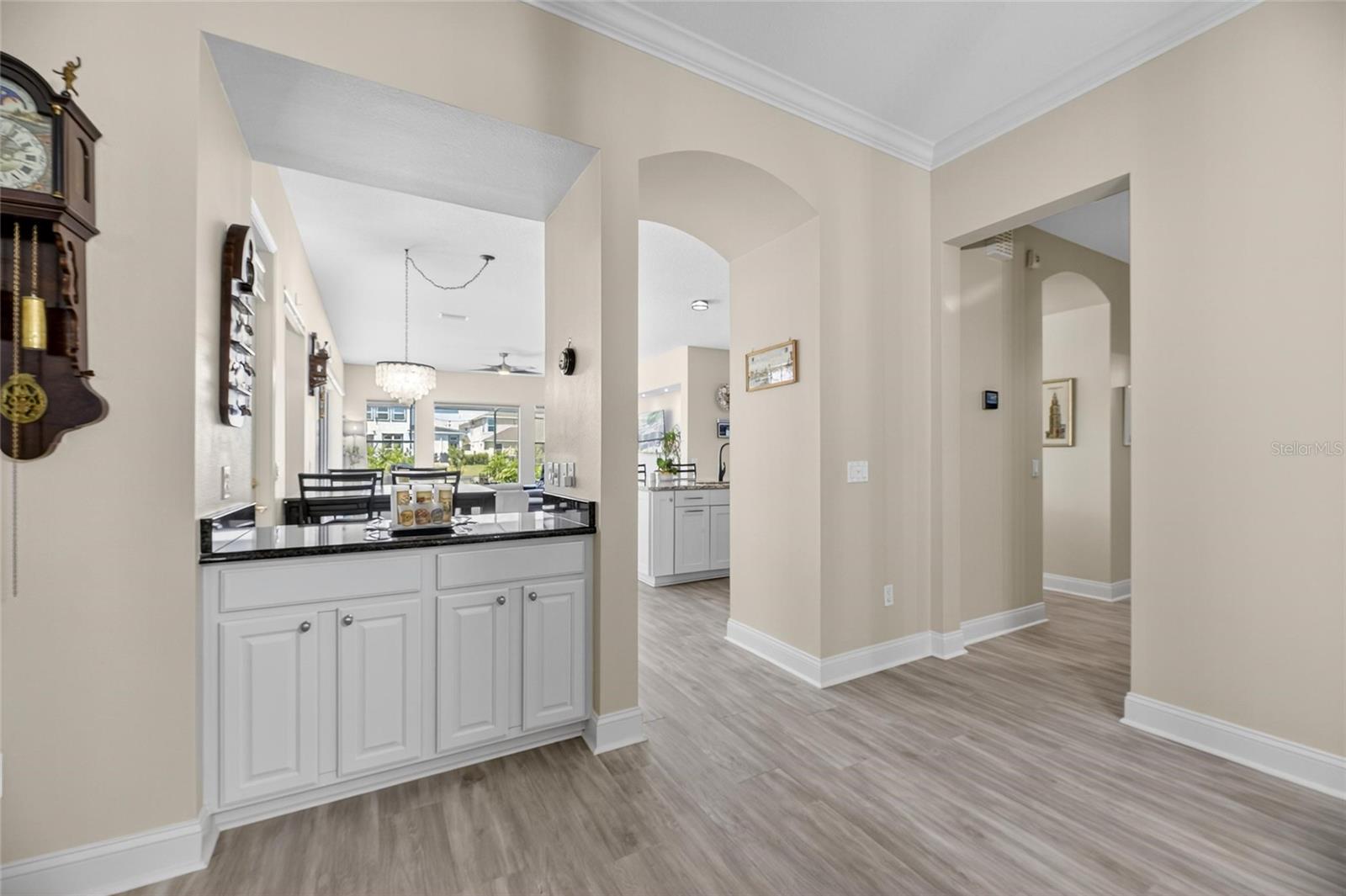 Image 15 of 78 For 617 Islebay Drive