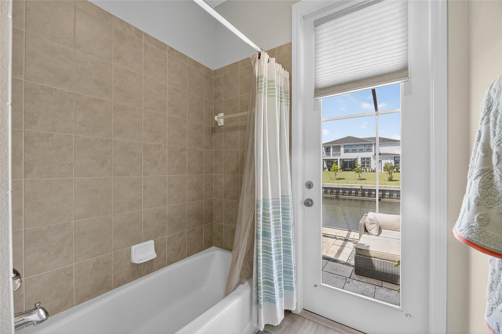Image 39 of 78 For 617 Islebay Drive