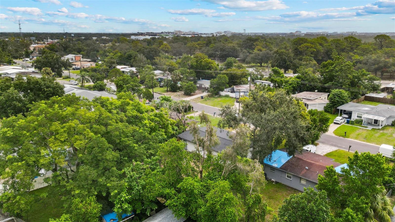 Image 33 of 33 For 10908 Aster Avenue